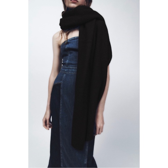 ZARA BNWT SUPER SOFT SCARF • BLACK - Picture 3 of 16